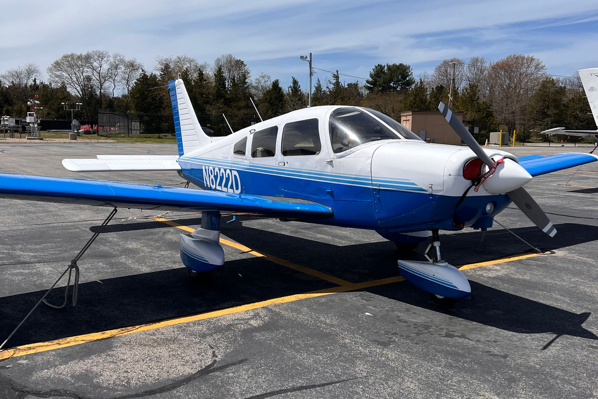 Piper Warrior — TAA N8222D